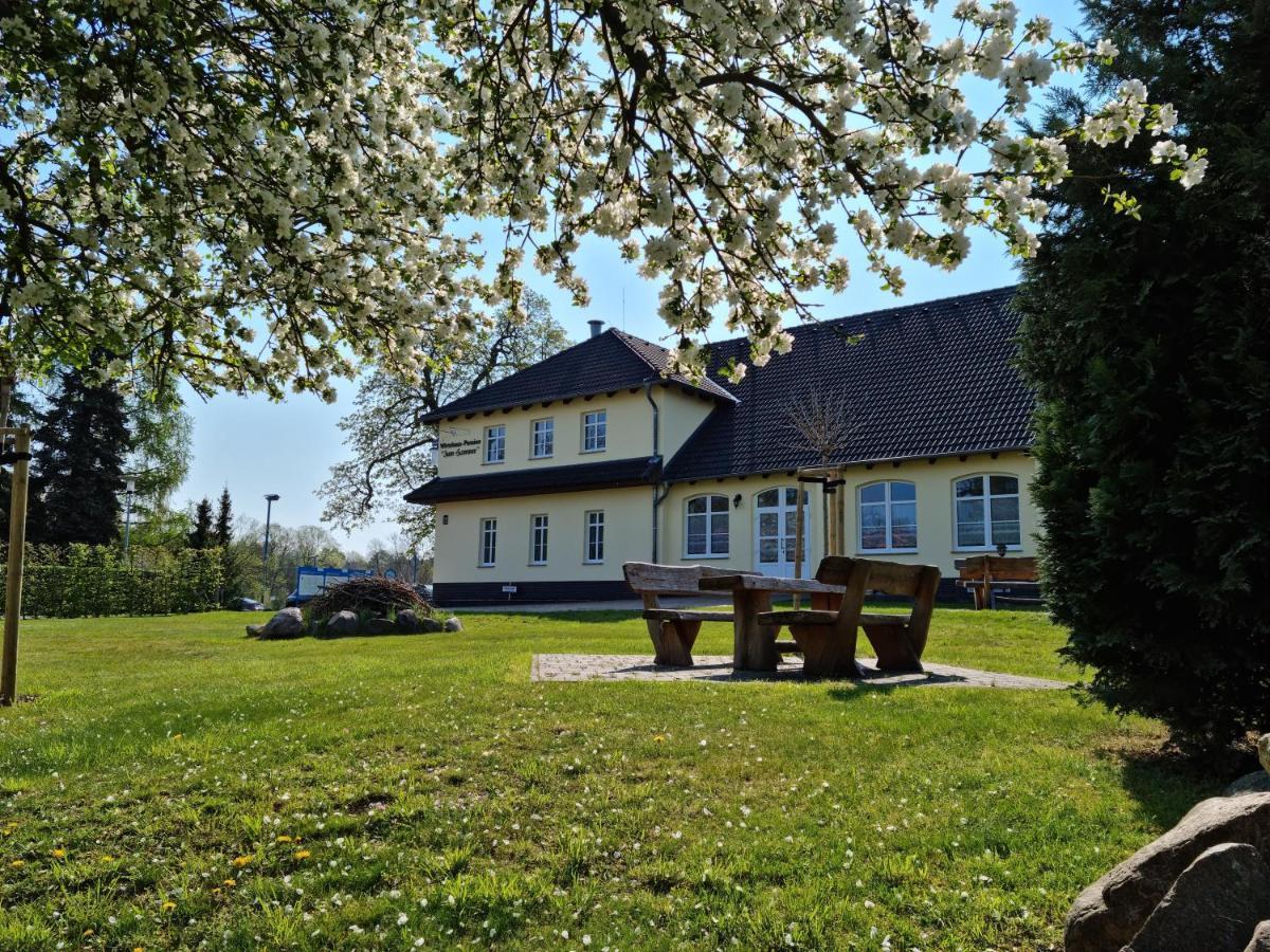 Wirtshaus & Pension "Zum Hammer" Neustadt  Exterior foto