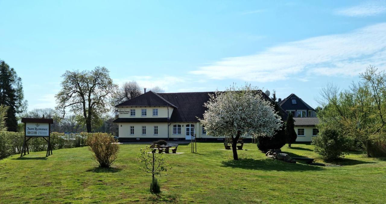 Wirtshaus & Pension "Zum Hammer" Neustadt  Exterior foto